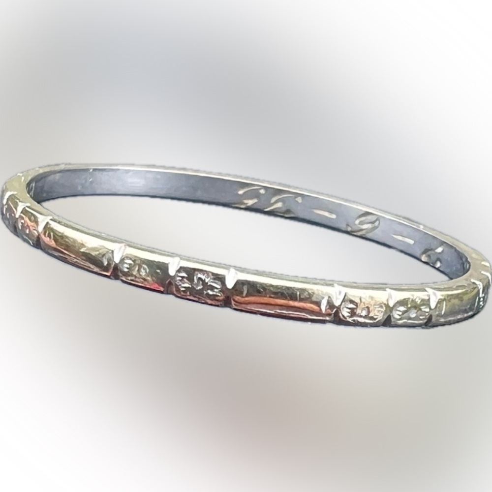 14K white gold ANTIQUE ART DECO BELAIS ENGRAVED WEDDING BAND ring 1900s 7